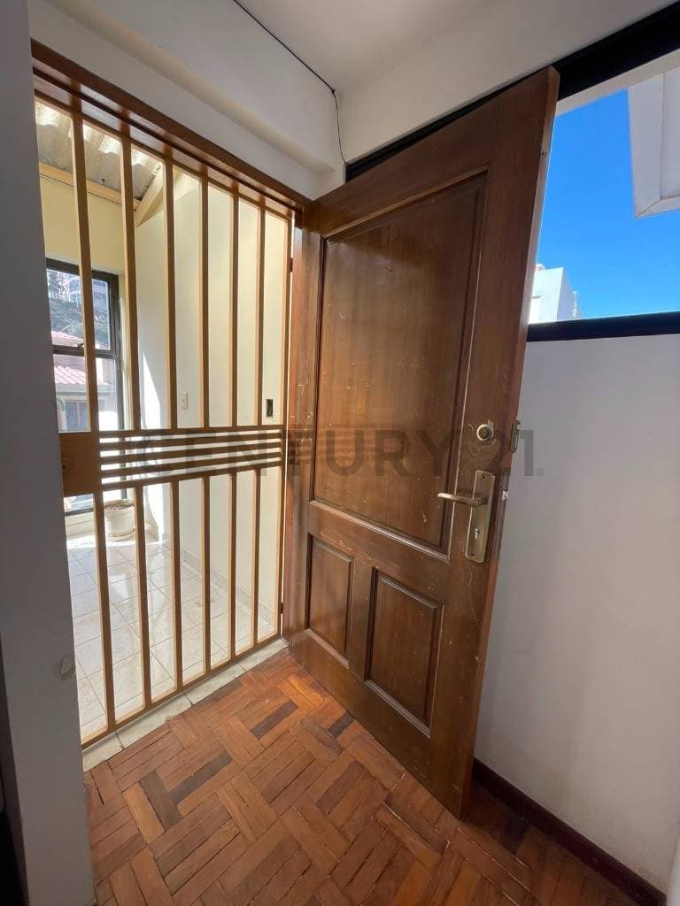 Foto de DEPARTAMENTO AMOBLADO EN ALQUILER LOS PINOS