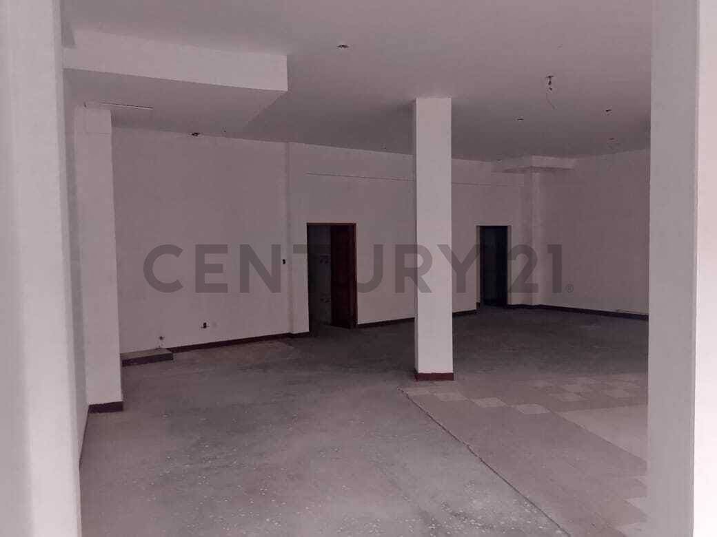 Foto de LOCAL COMERCIAL EN VENTA EN VILLA FÁTIMA FRENTE A LA CAJA NACIONAL DE SALUD