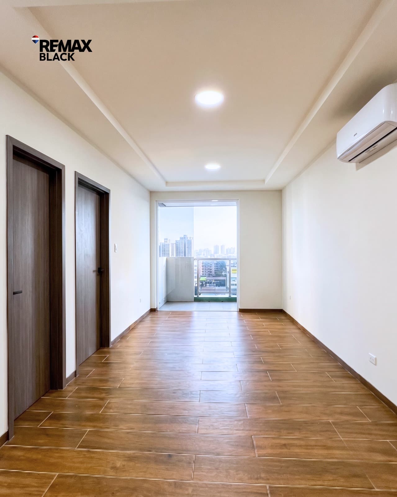 DEPARTAMENTO DE 1 DORM.+ PARQUEO