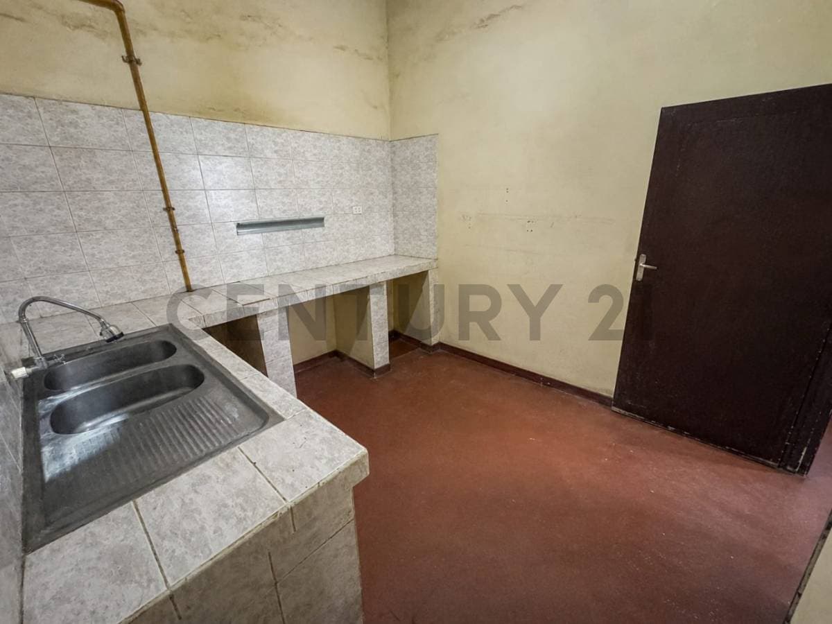 Foto de CASA EN ALQUILER AV LOS CHACOS BARRIO BOLINTER
