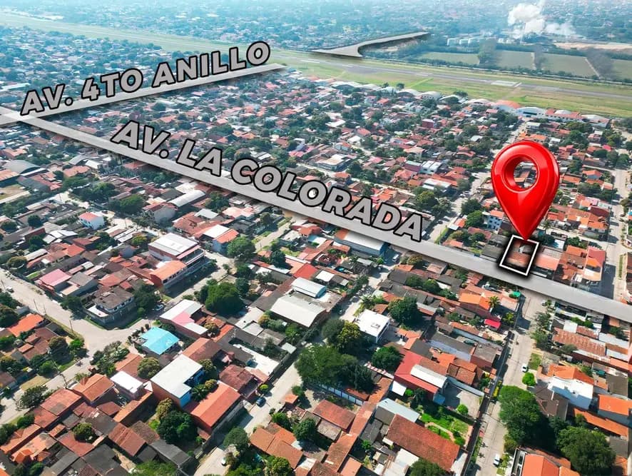 Foto de CASA SOBRE AVENIDA CON ESPACIO COMERCIAL EN VENTA
