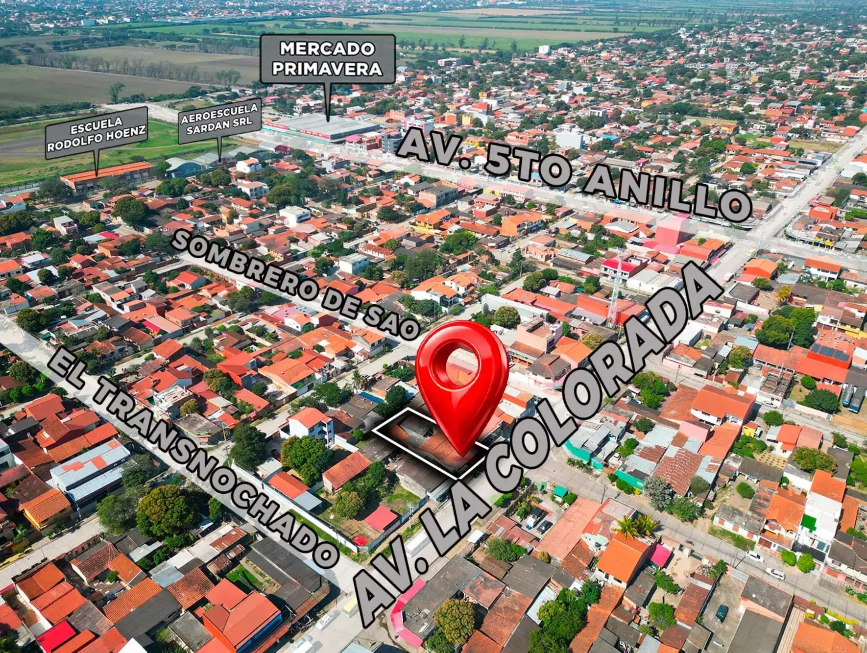 Foto de CASA SOBRE AVENIDA CON ESPACIO COMERCIAL EN VENTA