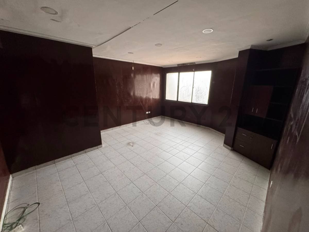 Foto de OFICINAS EN ALQUILER – EDIFICIO LEGAL CONSULT