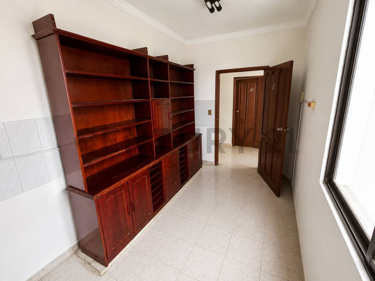 Foto de OFICINAS EN ALQUILER – EDIFICIO LEGAL CONSULT