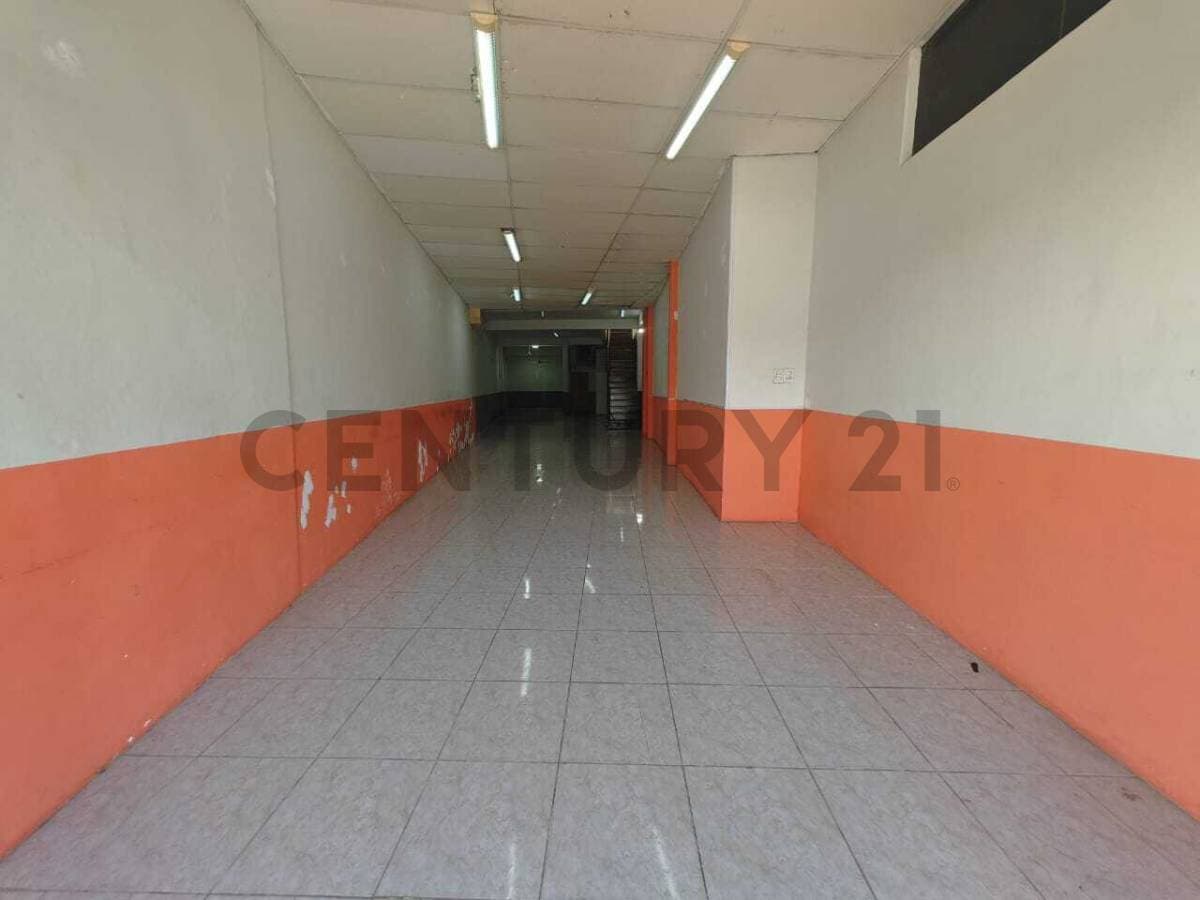 Foto de LOCAL COMERCIAL EN ALQUILER SOBRE AVENIDA EN ZONA NORTE