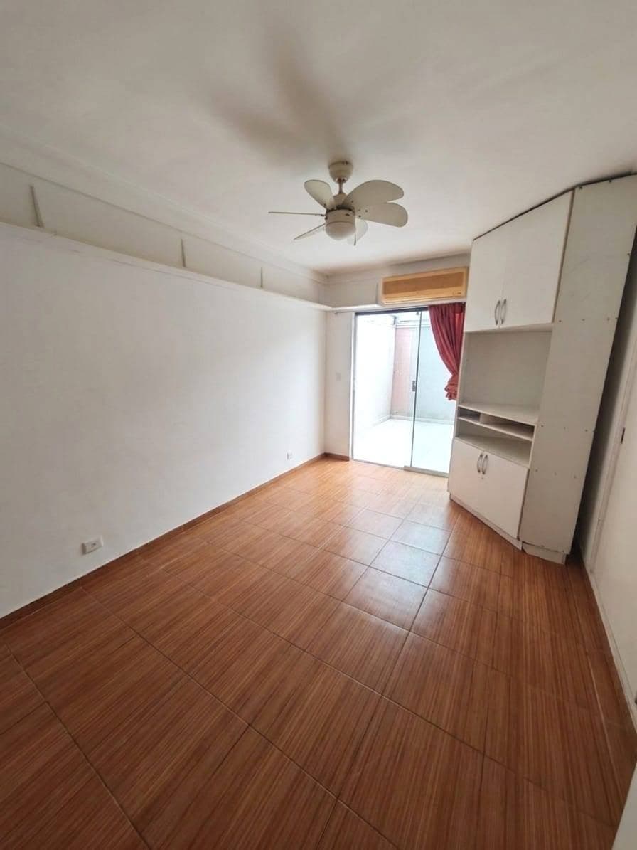 IDEAL PARA VIVIENDA O EMPRESA,CASA EN ANTICRETICO,ZONA EXPOCRUZ AV ROCA CORONADO
