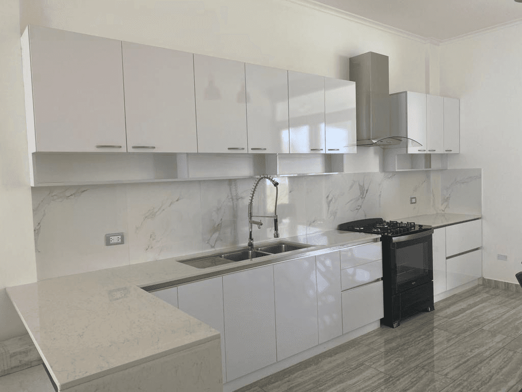 CASA EN VENTA URUBÓ A ESTRENAR
