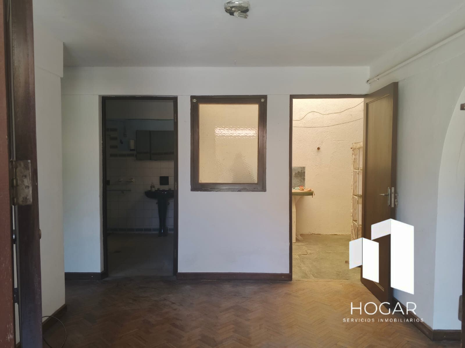 Casa semi independiente en alquiler Parque Lincoln