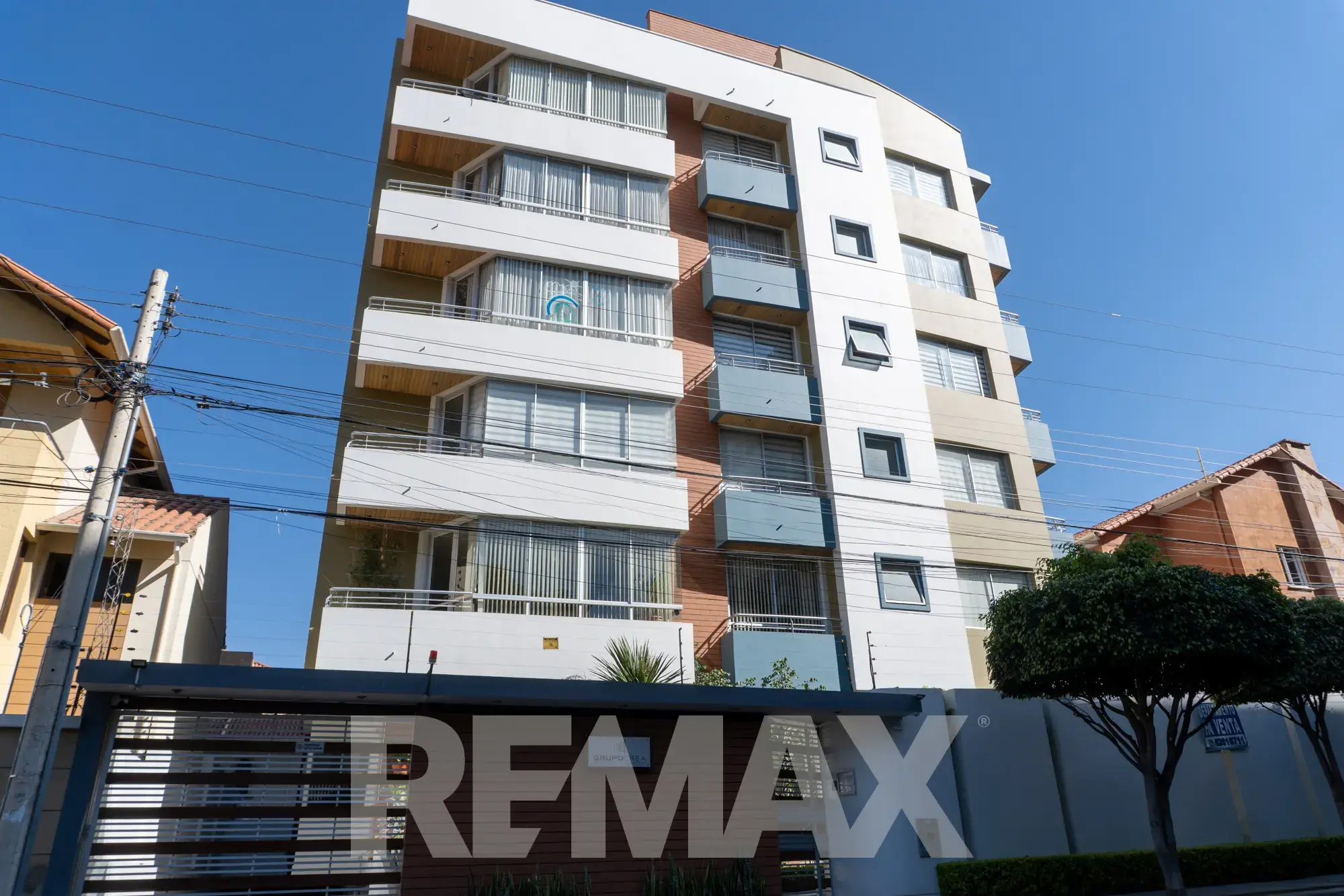 Foto de DEPARTAMENTO EN VENTA DE 2 DORMITORIOS ZONA SARCOBAMBA