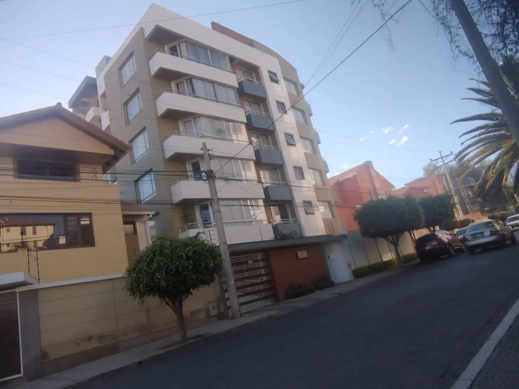 Foto de DEPARTAMENTO EN VENTA DE 2 DORMITORIOS ZONA SARCOBAMBA