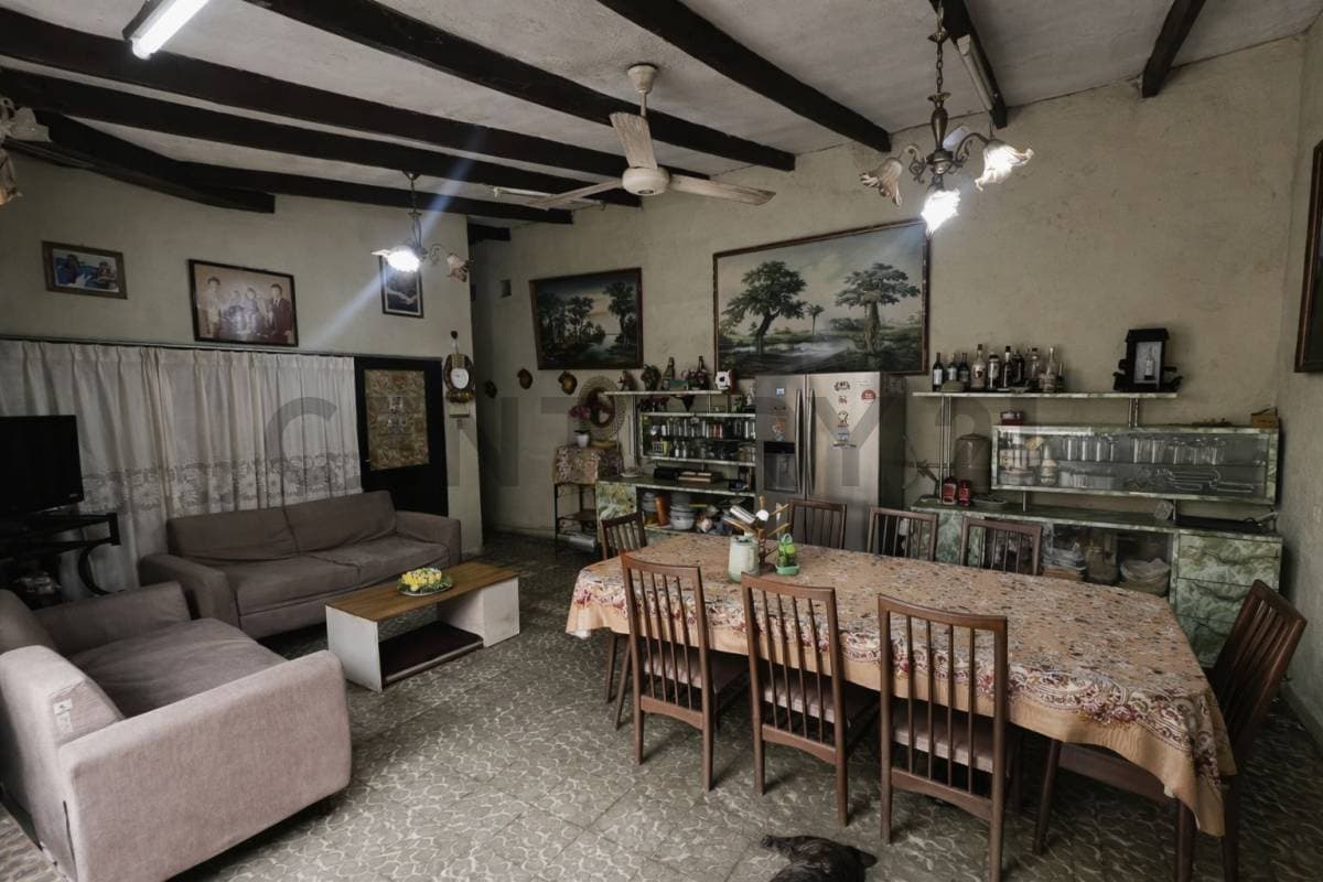 Foto de EN VENTA CASA COMERCIAL ZONA MERCADO LOS POZOS