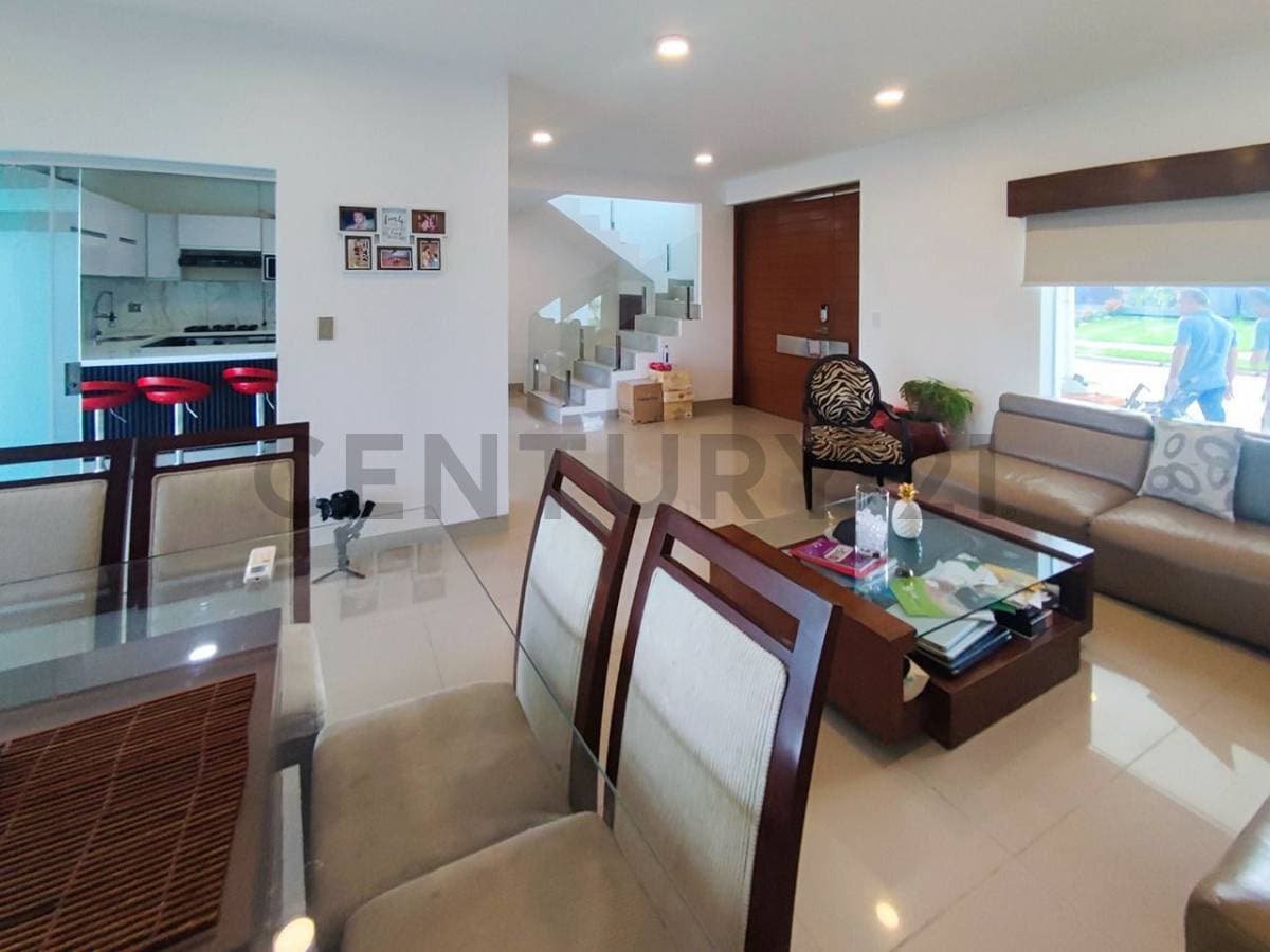 Foto de CASA EN VENTA EN CONDOMINIO SANTA CRUZ DE LA COLINA