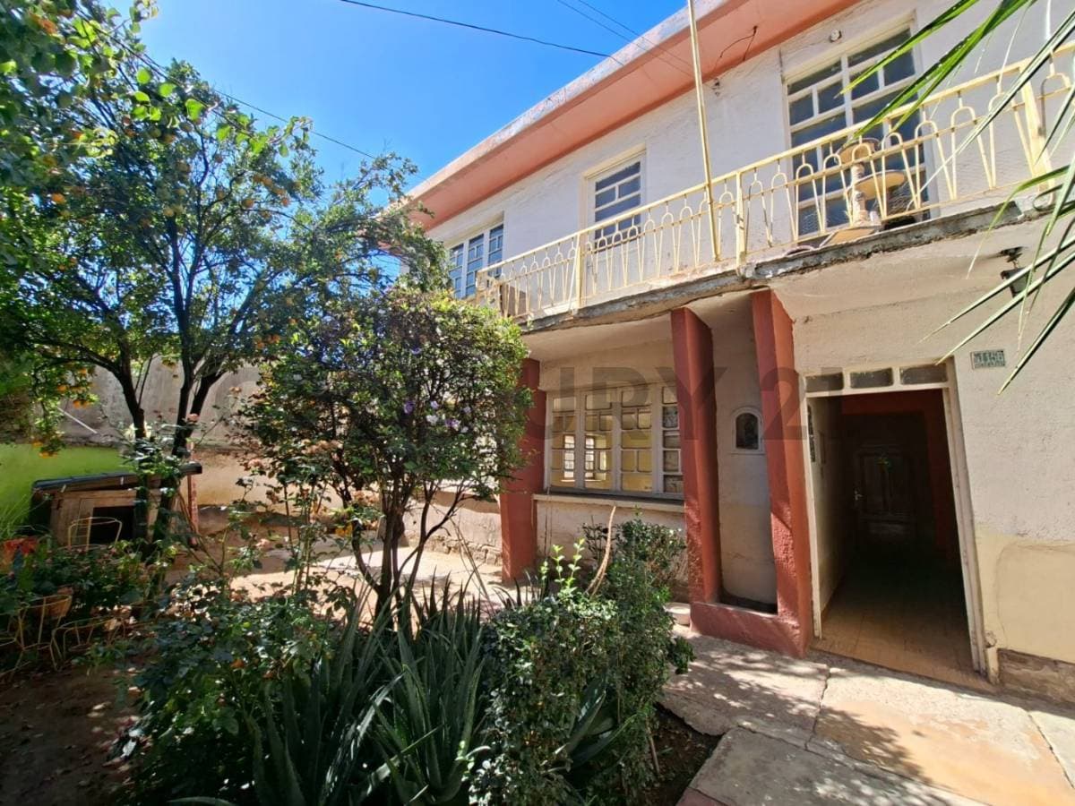 Foto de CASA EN VENTA - ZONA HIPÓDROMO