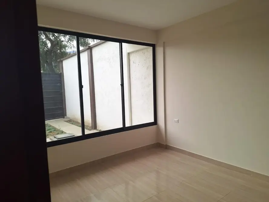 Foto de La casa que tu familia merece: amplitud, confort y diseño en cada espacio.