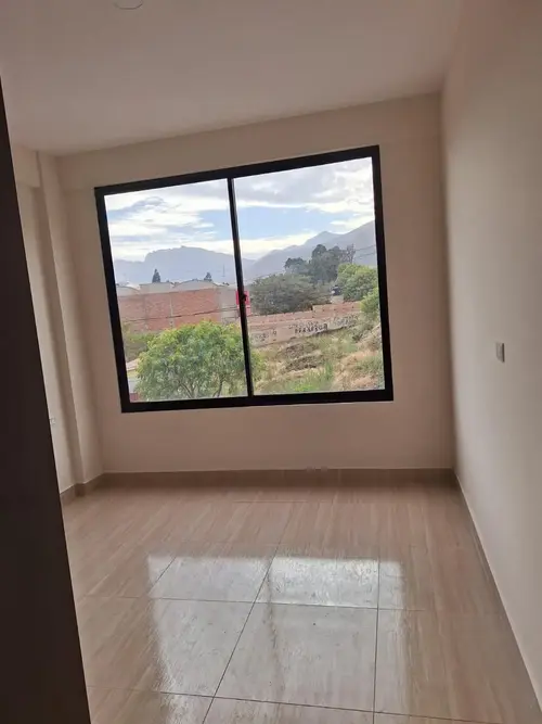 Foto de La casa que tu familia merece: amplitud, confort y diseño en cada espacio.