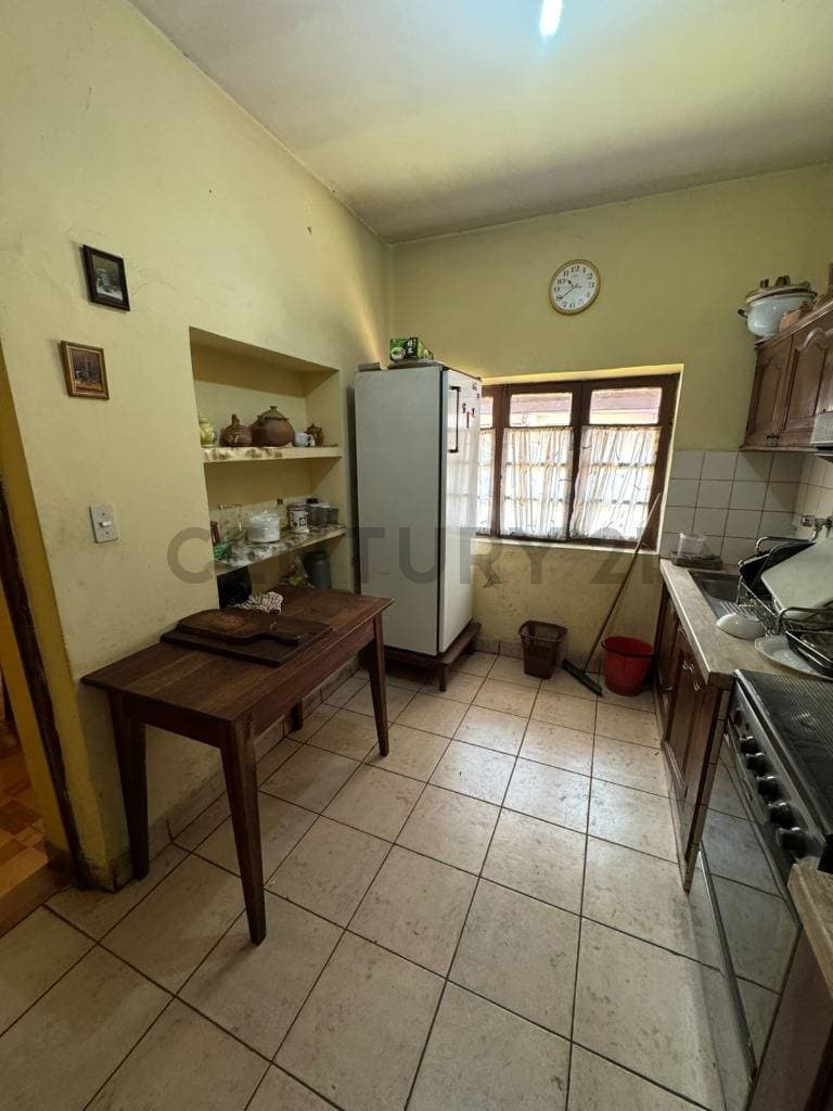 Foto de CASA EN VENTA COMO LOTE EN EL CENTRO DE COCHABAMBA