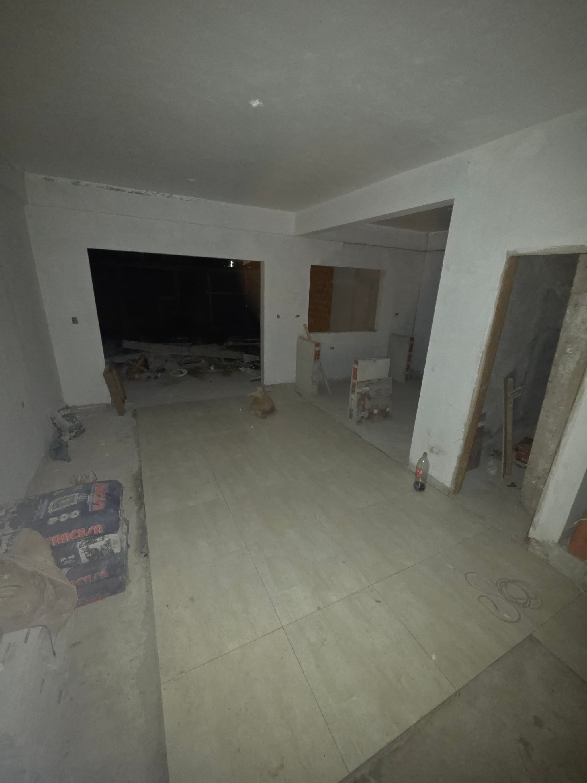 Casa de 3 hav frente al parque de villa bonita