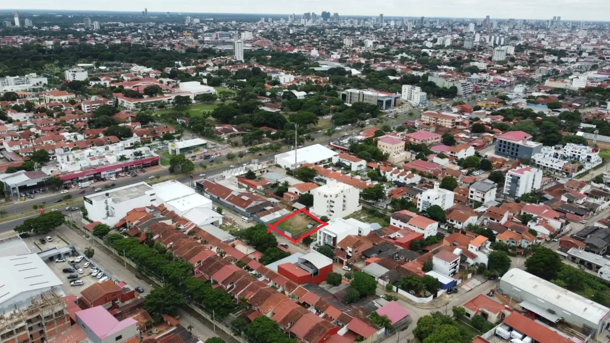 Foto de TERRENO EN ANTICRETICO