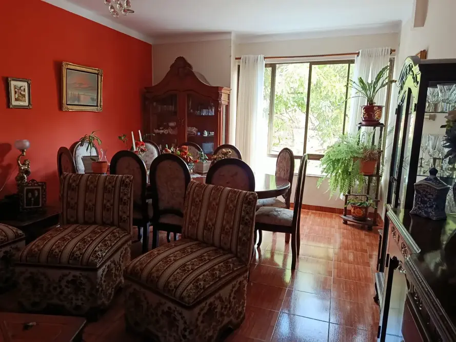 Foto de Casa Comercial con Locales y Departamentos en Venta en el Centro de Tarija – Barrio El Molino