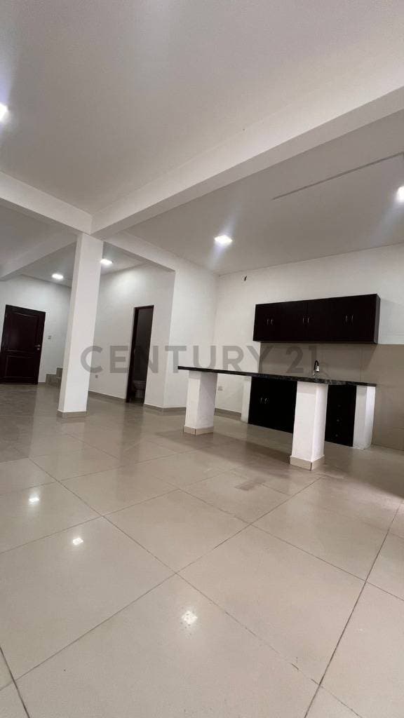 Foto de CASA EN ALQUILER EN EXCELENTE UBICACION COMERCIAL AV. PARAGUA - CANAL COTOCA