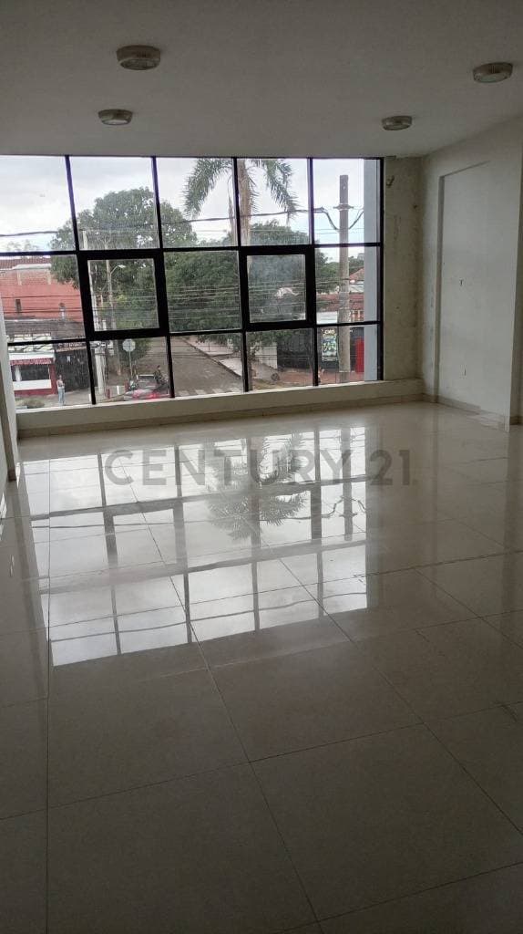Foto de Oficina en Alquiler en Tercer Anillo Interno entre Av. Banzer y Radial 26