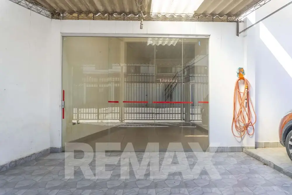 Foto de ATRACTIVOS LOCALES COMERCIALES EN VENTA EN LA ZONA SARCO