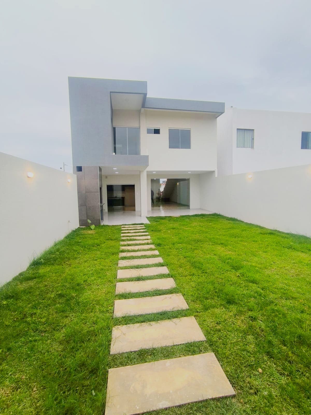 Casa a Estrenar Moderna Zona Norte