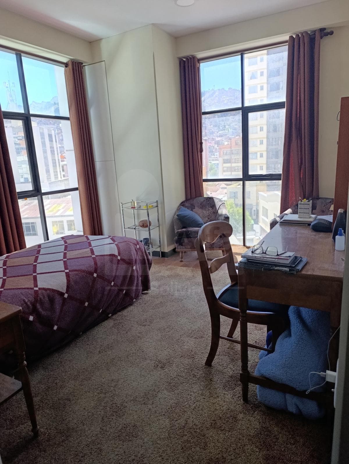 Foto de Departamento de 3 Dormitorios en Av. Busch