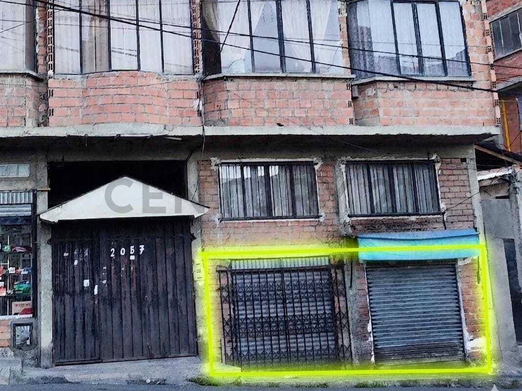 Foto de PEQUEÑA TIENDA EN VENTA SOBRE AV. AGUSTÍN UGARTE, A PASOS DEL HOSPITAL COTAHUMA