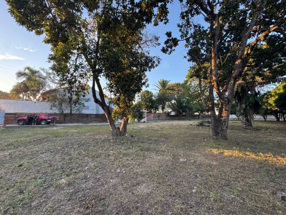 Foto de AMPLIO TERRENO EN ALQUILER EN ZONA NORTE