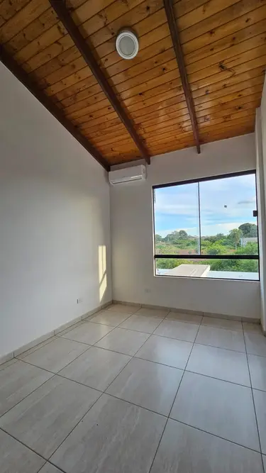 Foto de CASA EN ANTICRETICO– EL VALLECITO NORTE