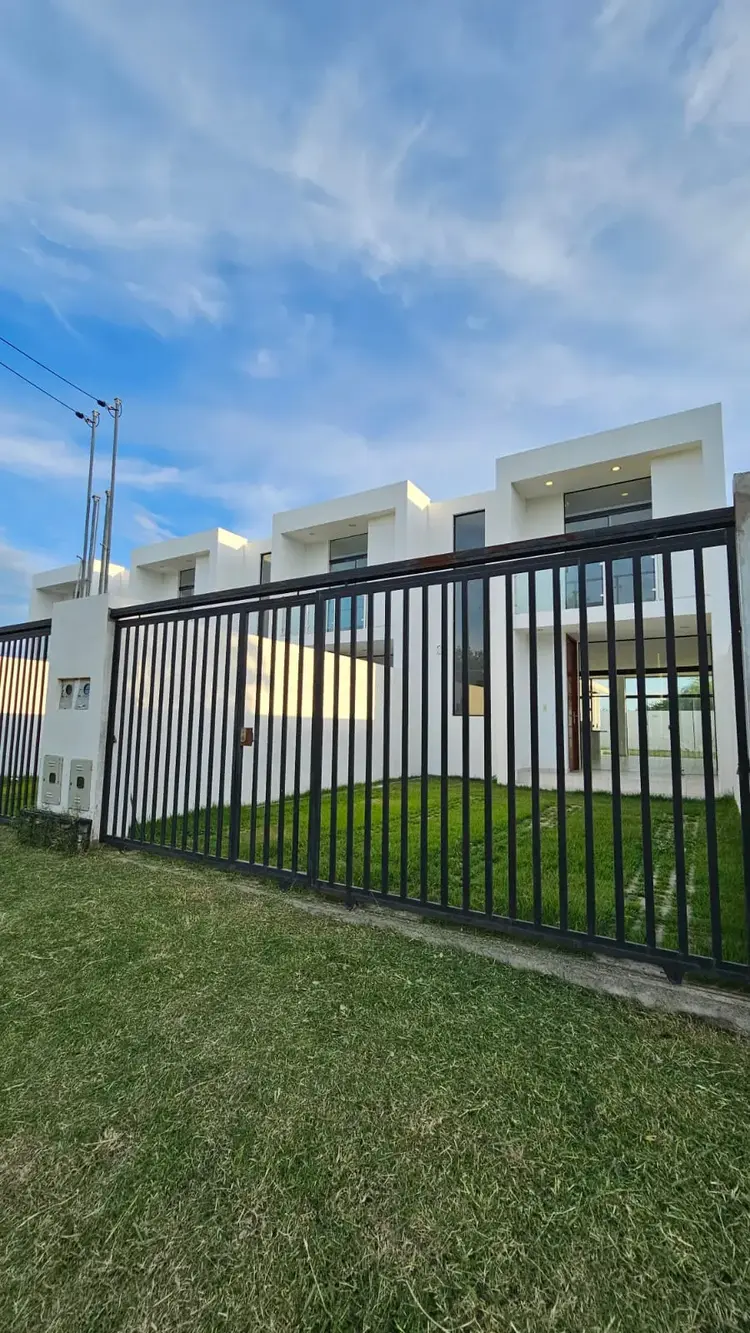 Foto de CASA EN ANTICRETICO– EL VALLECITO NORTE