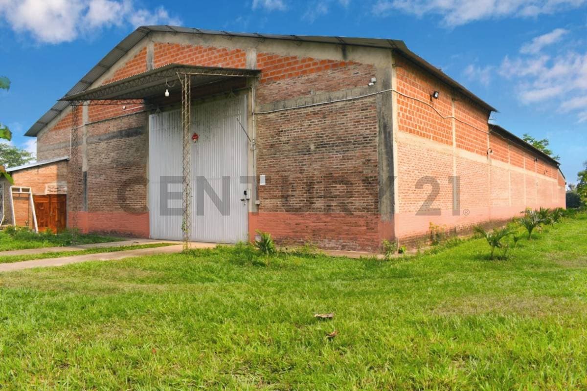 Foto de GALPÓN EN ALQUILER – ZONA NORTE, ENTRE WARNES Y MONTERO