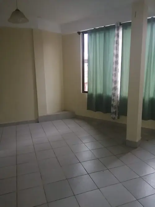 Foto de Departamento de 3 Dormitorios en Alquiler – Planta Baja, Zona San Roque