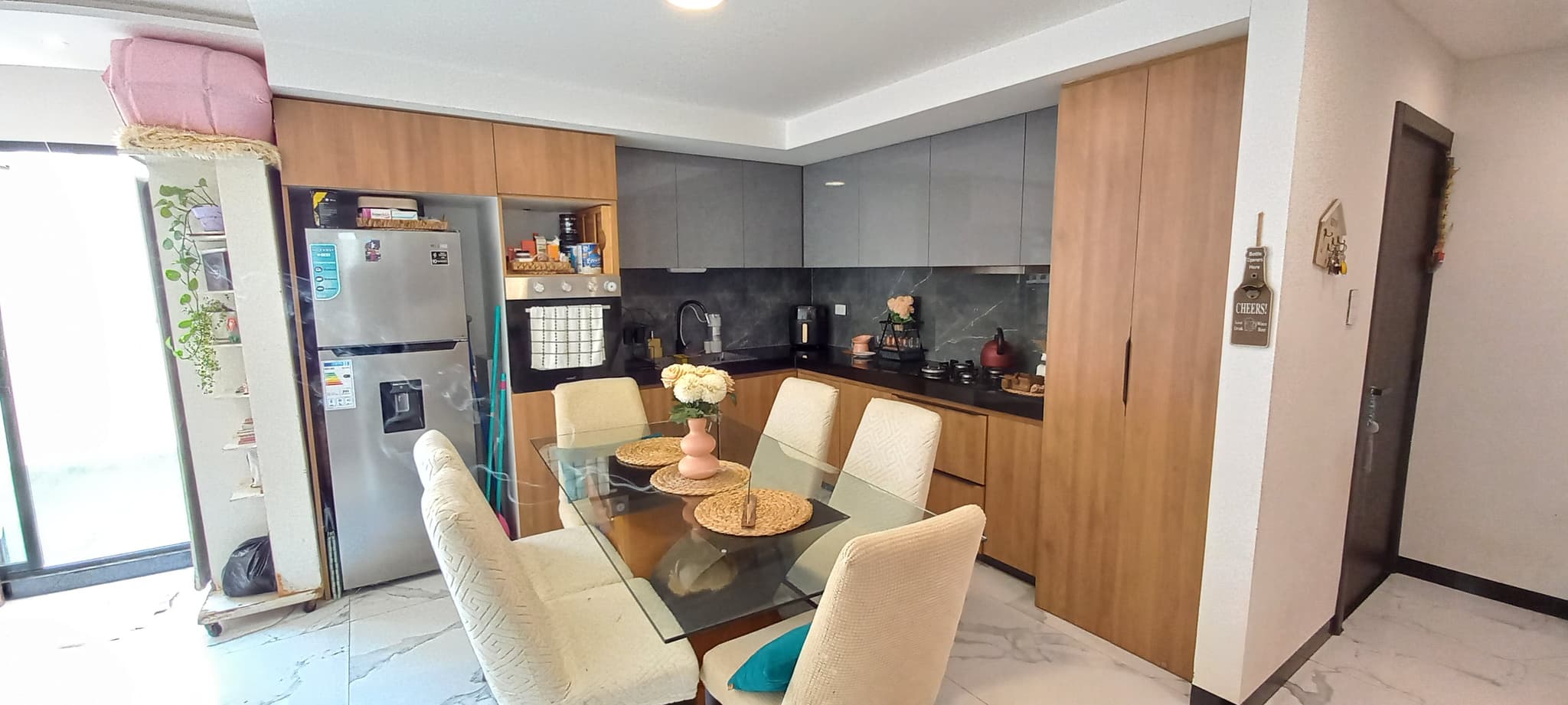 Departamento de lujo en venta con 2 patios privados (precio incluye parqueo y baulera) 🎁