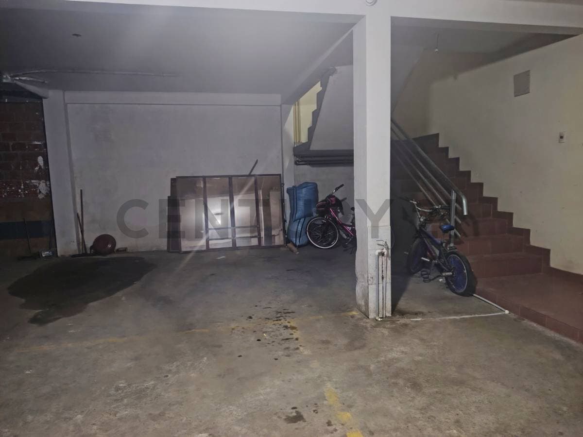 Foto de DEPARTAMENTO EN ANTICRETICO TRES DORMITORIOS VILLA ADELA