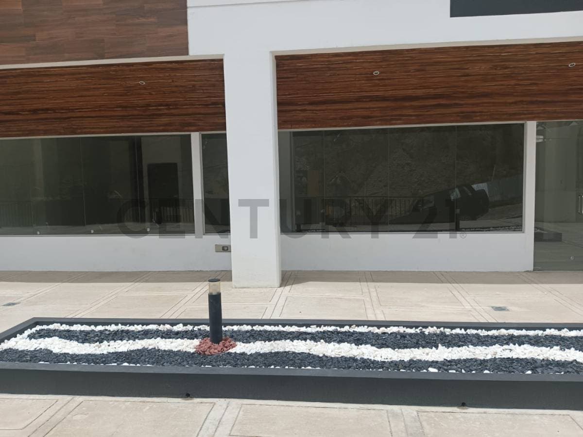Foto de Local Comercial a la Venta en Achumani Sector Violetas