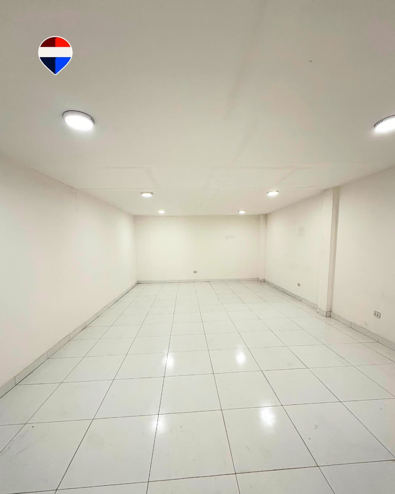 LOCAL COMERCIAL EN ALQUILER SOBRE AVENIDA