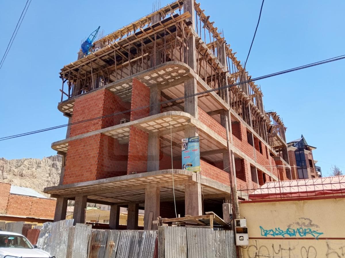 Foto de DEPARTAMENTO DE ESTRENO EN VENTA – IRPAVI, ZONA SUR