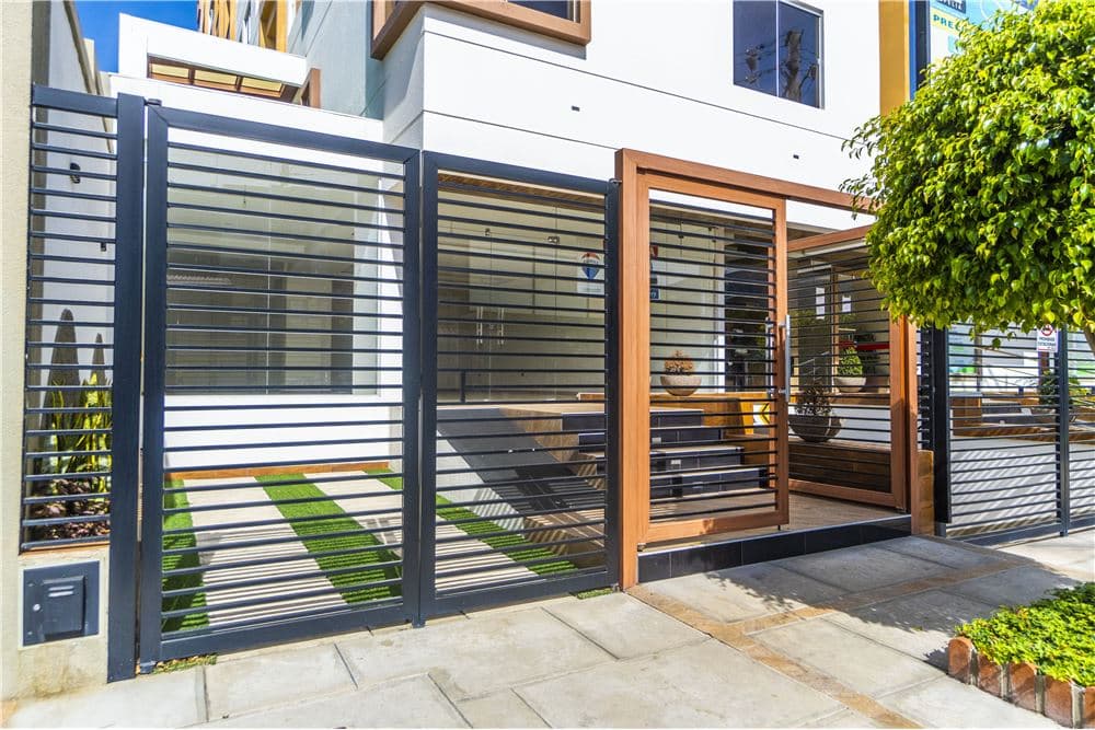 Foto de LOCAL COMERCIAL EN VENTA-EDIFICIO VERONA