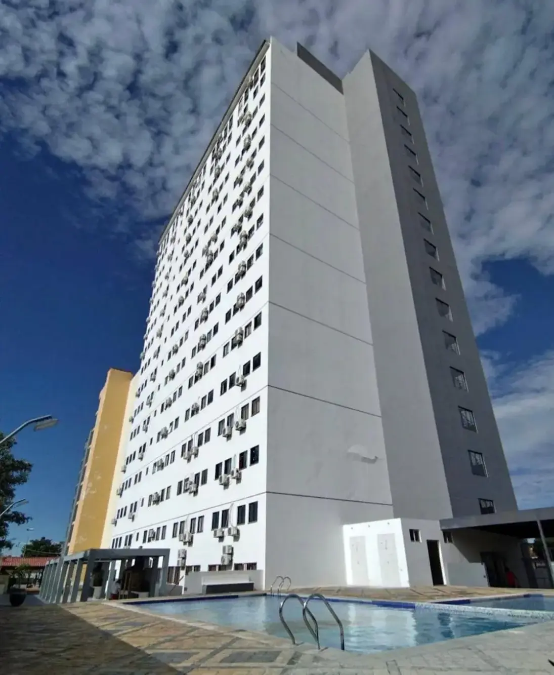 Foto de DEPARTAMENTO 3 DORMITORIOS EN ALQUILER ZONA NORTE