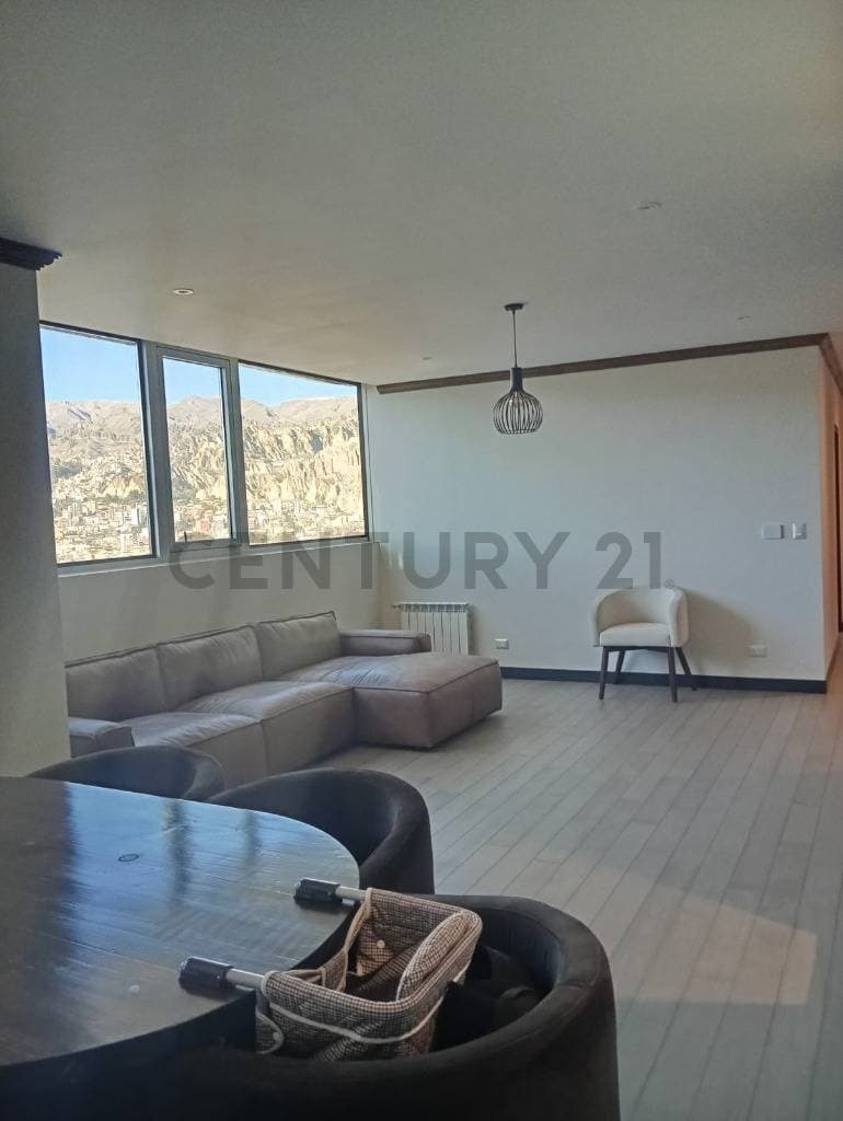 Foto de EXCLUSIVO DEPARTAMENTO EN ALQUILER – GREEN TOWER
