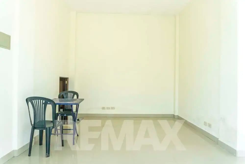 Foto de ATRACTIVOS LOCALES COMERCIALES EN VENTA EN LA ZONA SARCO