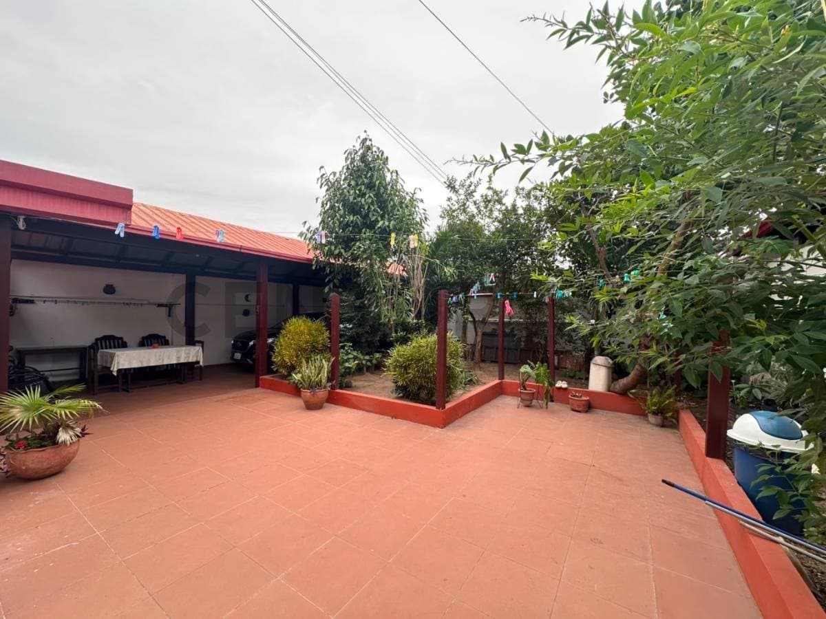 Foto de PROPIEDAD COMERCIAL EN VENTA - VILLA PRIMERO DE MAYO