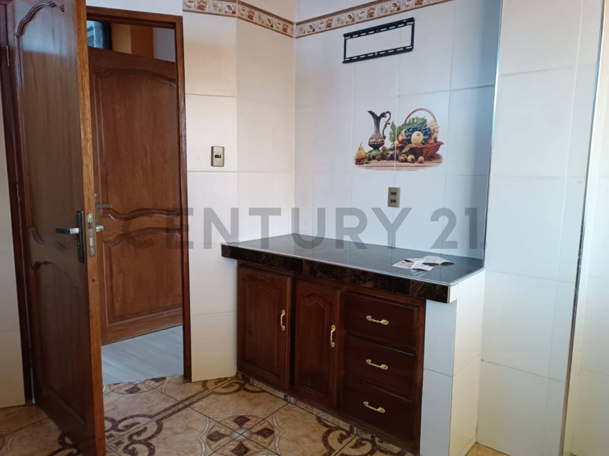 Foto de HERMOSO Y SOLEADO PENTHOUSE DÚPLEX EN ALQUILER AMPLIO, SOLEADO