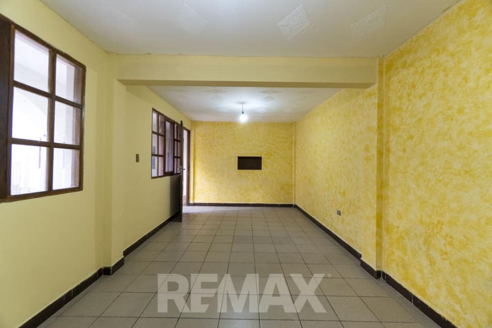 Foto de CASA EN ALQUILER – ZONA CHILIMARCA, CON BUENA UBICACIÓN