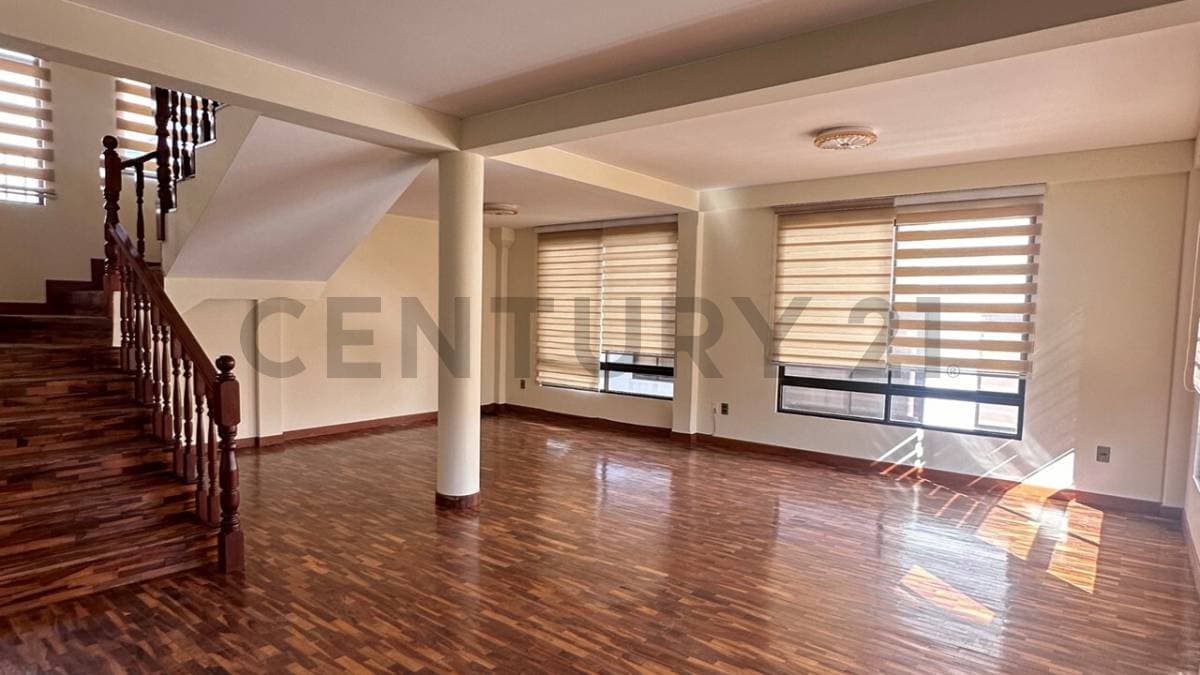 Foto de VENTA – Casa en condominio cerrado, Alto Calacoto.