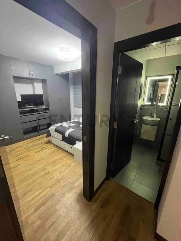 Foto de DEPARTAMENTO EN ALQUILER — Edificio "Teresa", Zona Obrajes