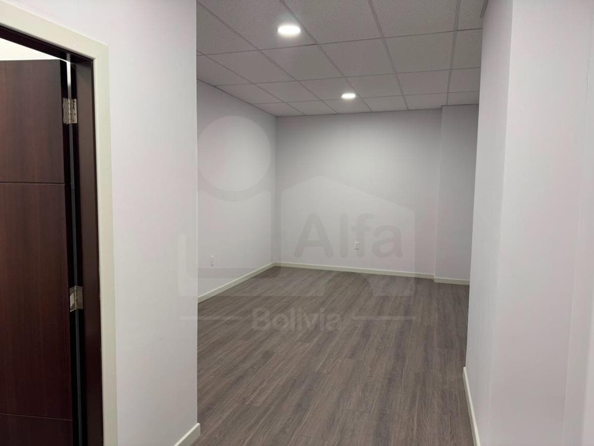 Foto de Local en Alquiler dentro de galeria Comercial Nueva