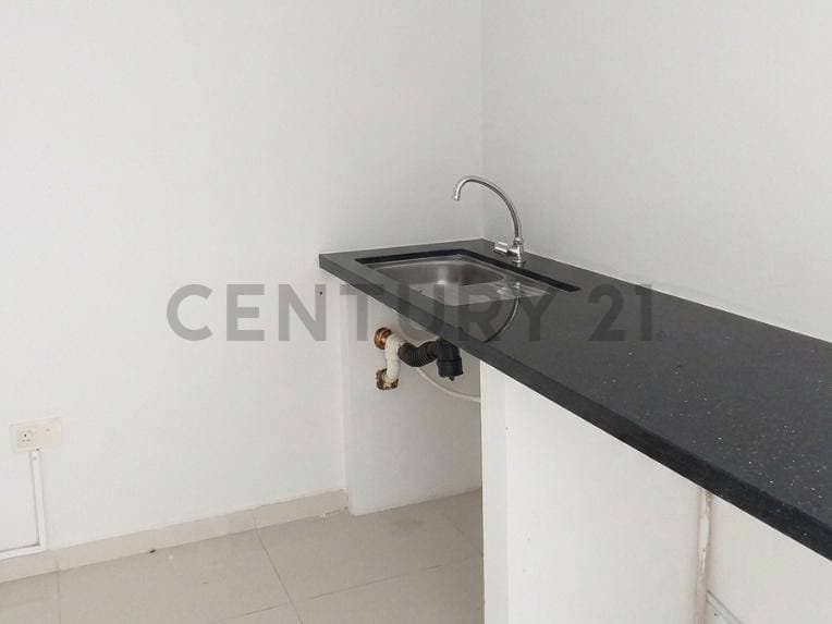 Foto de LOCAL COMERCIAL EN ALQUILER URUBÓ OPEN MALL - SANTA CRUZ